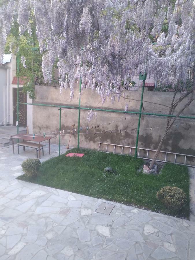 Apart Hotel Alex Jerevan Rom bilde